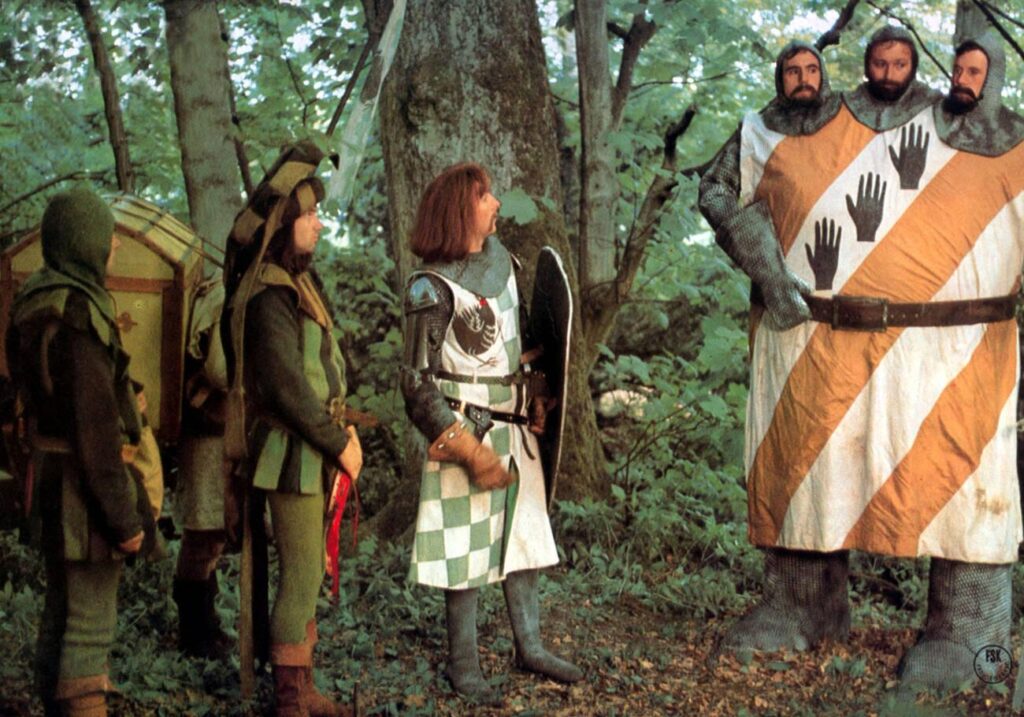 MONTY PYTHON AND THE HOLY GRAIL ERIC IDLE centre, three headed knight