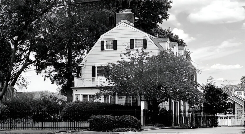 AMITYVILLE HORROR HOUSE, NEW YORK